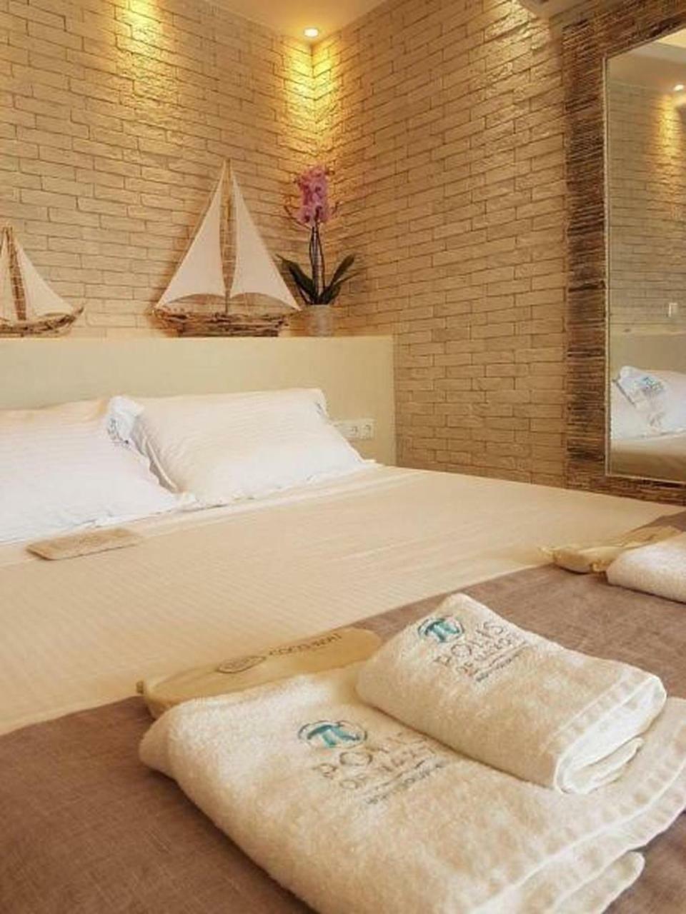 Polis Of Naxos Boutique Hotel Naxos City Exteriör bild